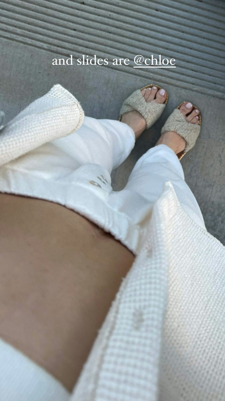 Lauren Gores Feet